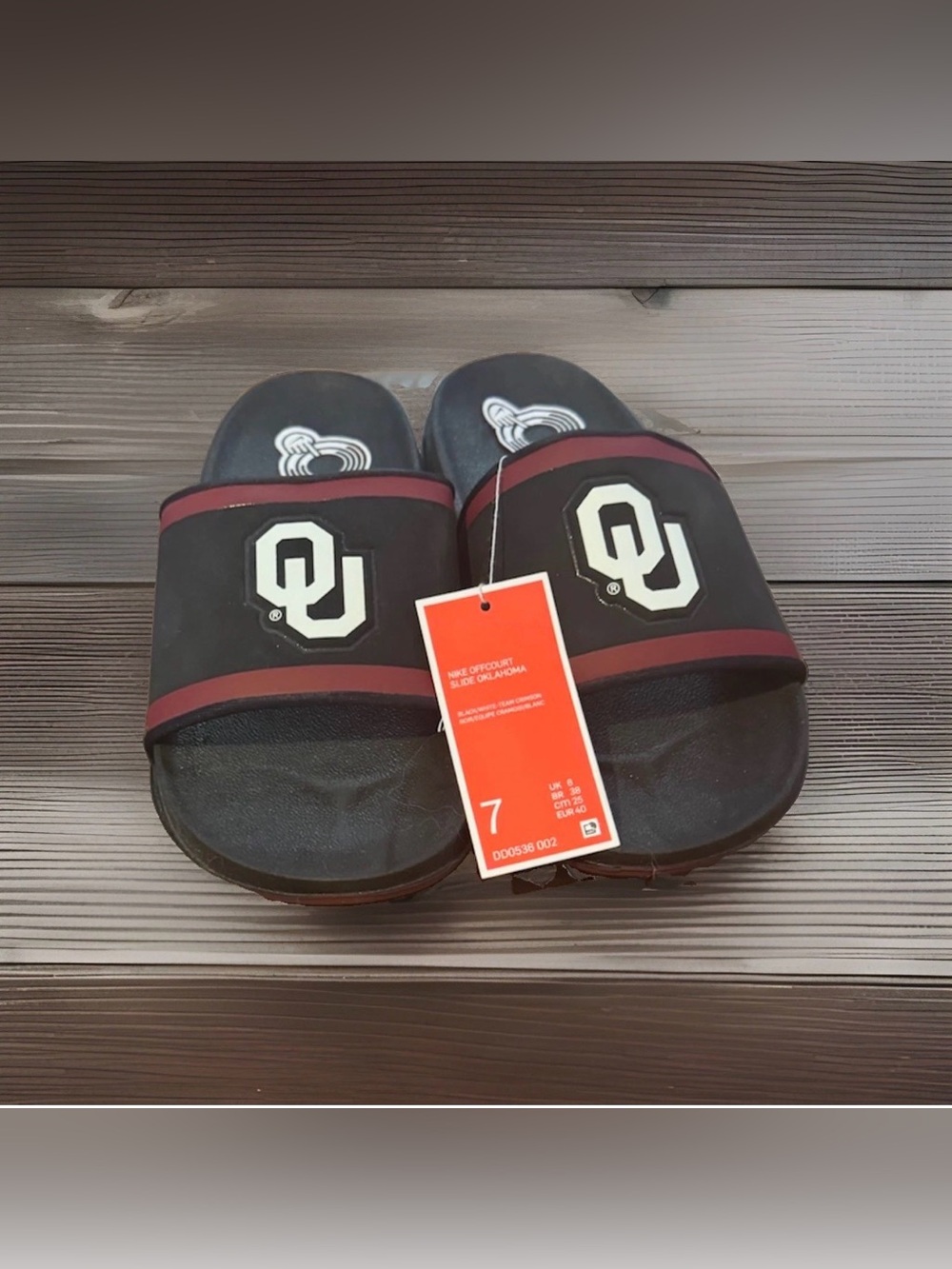 Nike Slide Sandals with OU Logo in Black and Crimson Size 7 (NWT)